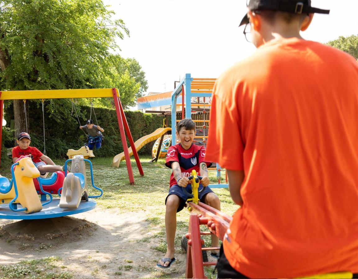 Camping Classe Village Lido di Dante Eksteriør bilde
