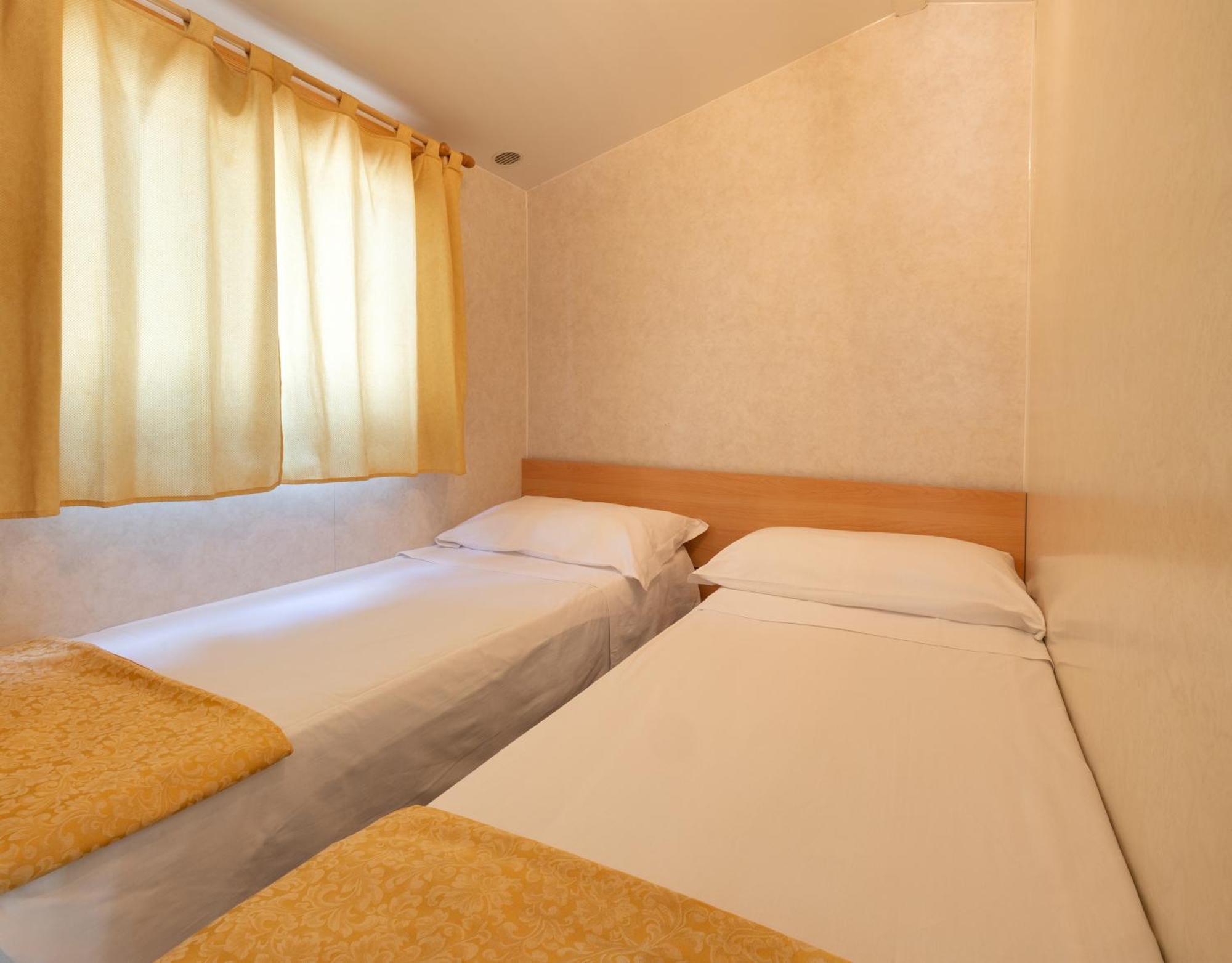 Camping Classe Village Lido di Dante Eksteriør bilde